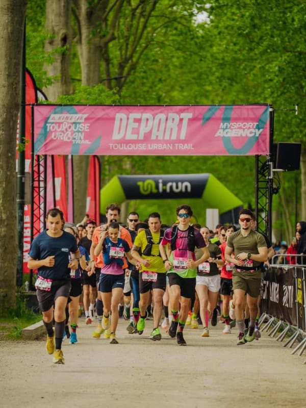 Kinetik Toulouse Urban Trail : 5000 coureurs roses de bonheur
