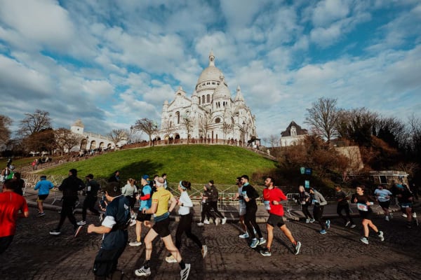 10K Montmartre AG2R La Mondiale : Succès pour la première édition avec 10 000 coureurs