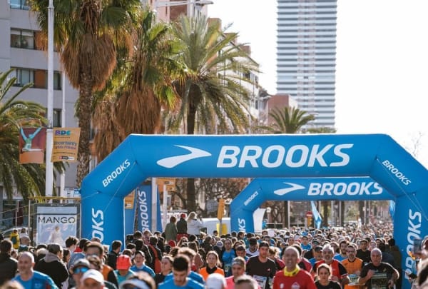 Brooks s’associe au Marathon du Lac d’Annecy