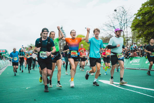 Les pensées d’un marathonien : ce qui traverse la tête d’un coureur du départ à l’arrivée