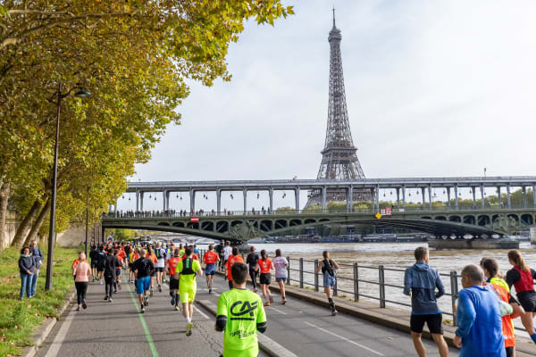 Cracher sur les courses : est-ce autorisé ?