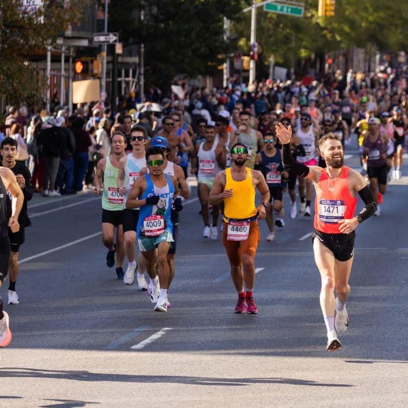 Pět mostů, 250 m stoupání a vyšinuté publikum. Trasa maratonu v New Yorku a pasti, které vás na ní čekají.