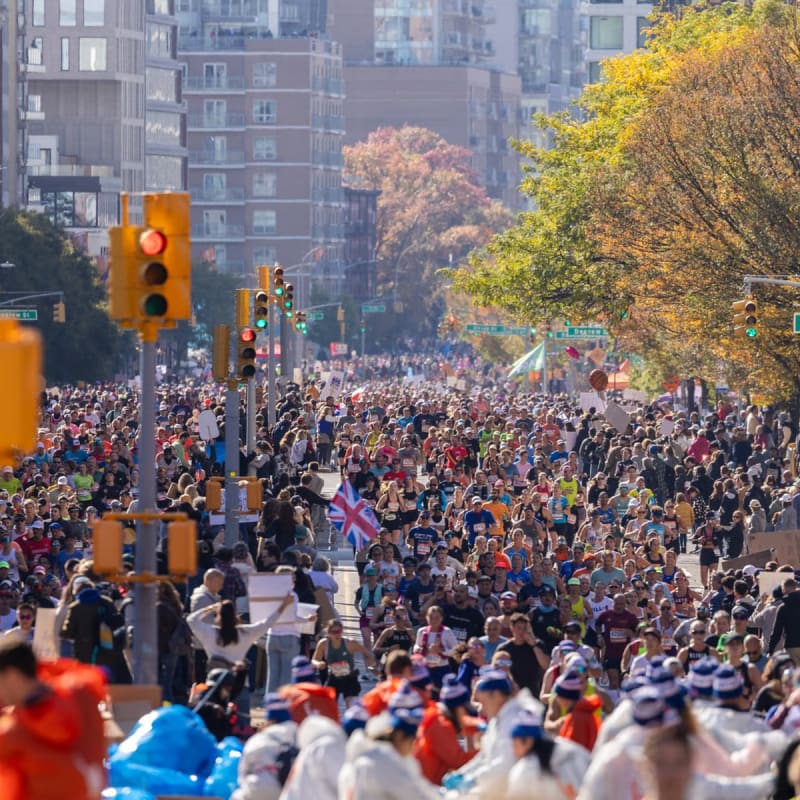 Pět mostů, 250 m stoupání a vyšinuté publikum. Trasa maratonu v New Yorku a pasti, které vás na ní čekají.