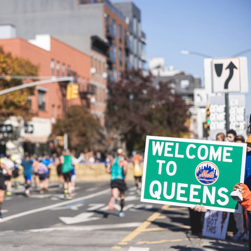 Pět mostů, 250 m stoupání a vyšinuté publikum. Trasa maratonu v New Yorku a pasti, které vás na ní čekají.