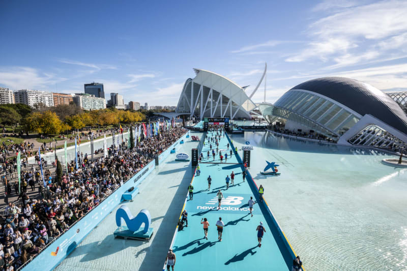 Valence, Séville, Barcelone, Madrid, Saint-Sébastien, Malaga, Ibiza : notre guide pour choisir le marathon espagnol fait pour vous.