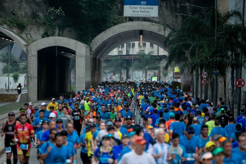 Marathon de Rio de Janeiro : inscriptions, tirage au sort, prix et parcours. Tout savoir sur le Marathon de Rio pour courir sur les plages de Copacabana.