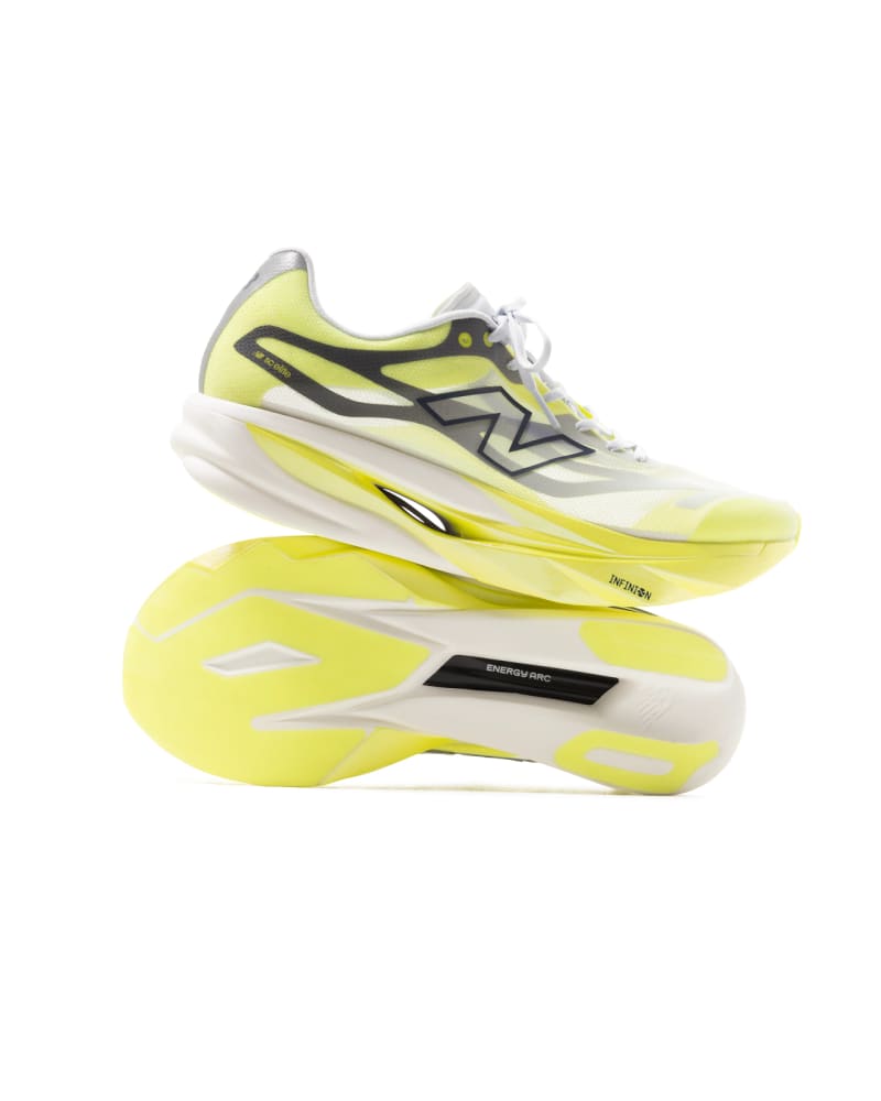 SuperComp Elite v6 et SuperComp Rebel, New Balance renouvelle sa gamme carbone avec une nouvelle mousse Infinion et un design affûté.