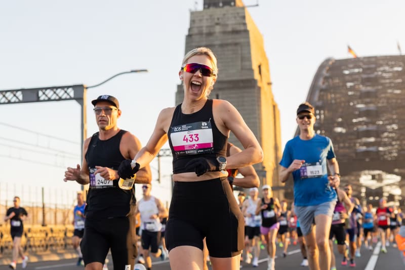 Tirage au sort, programme solidaire ou agence de voyage, découvrez comment décrocher un dossard pour le Marathon de Sydney.