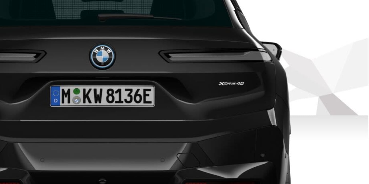 BMW iX