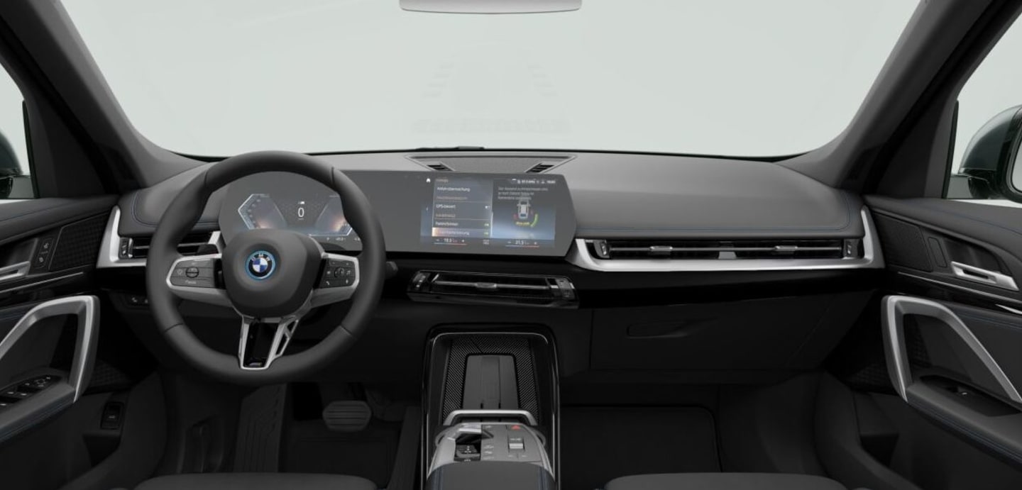 BMW iX1