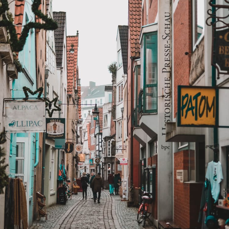 Genieße Bremen in vollen Zügen mit dem FINN Auto