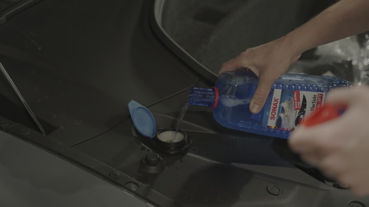 Wischwasser auffüllen