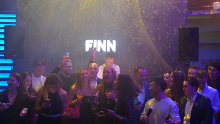 Winter Party - Under the Disco Ball