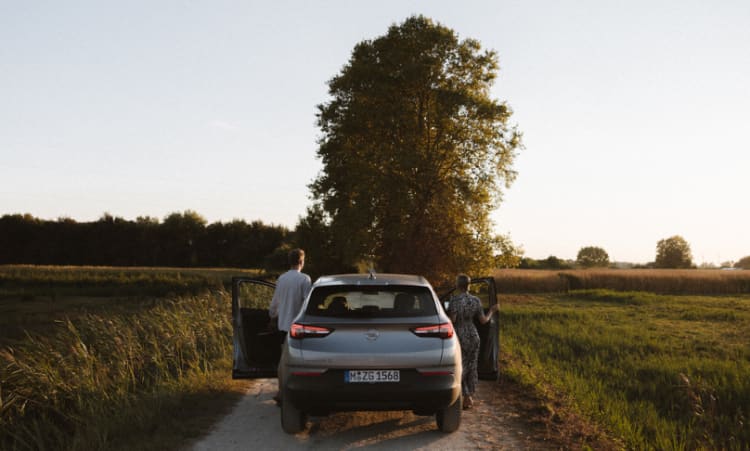 Auto ins Ausland verkaufen