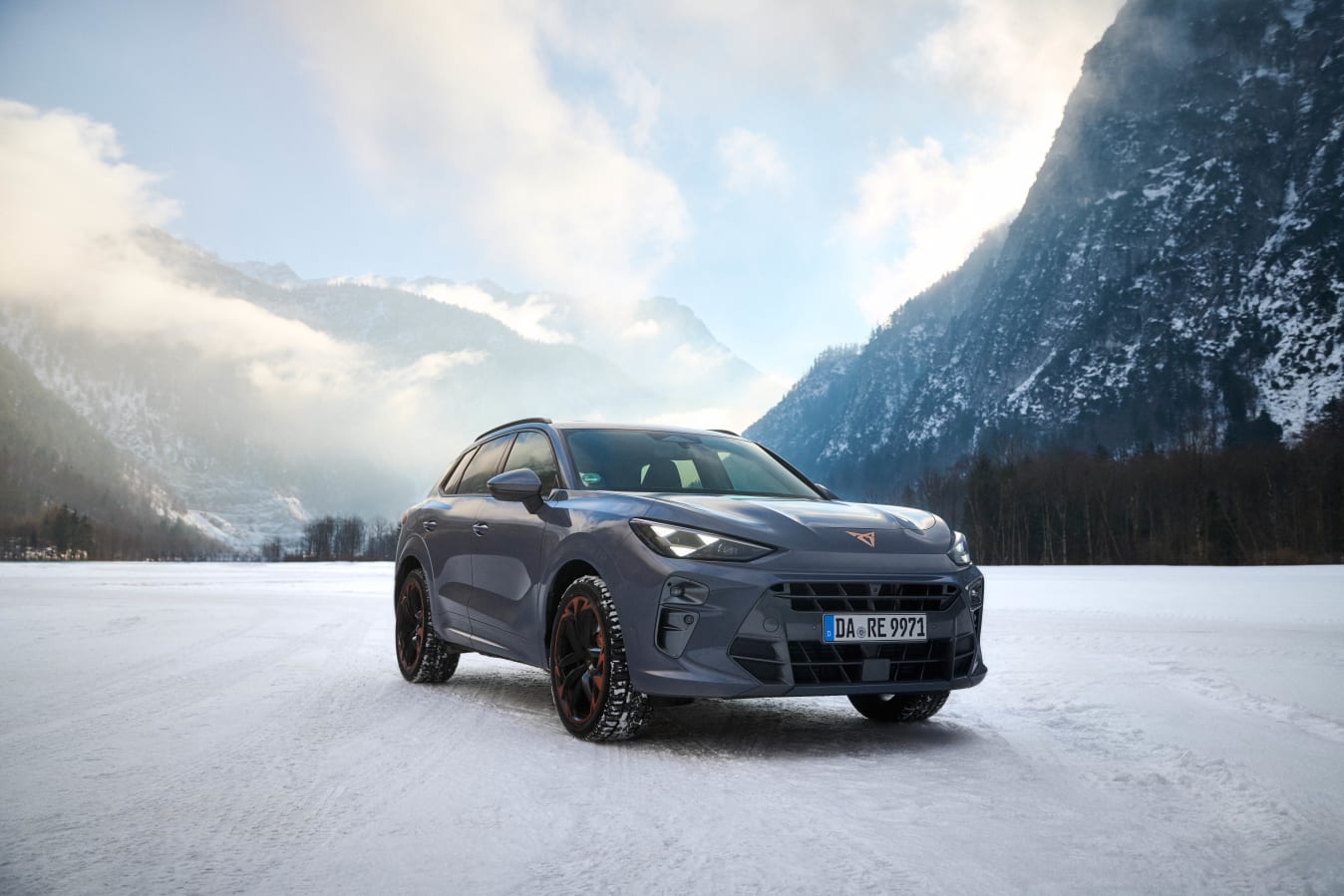 Der Cupra Terramar im Schnee.