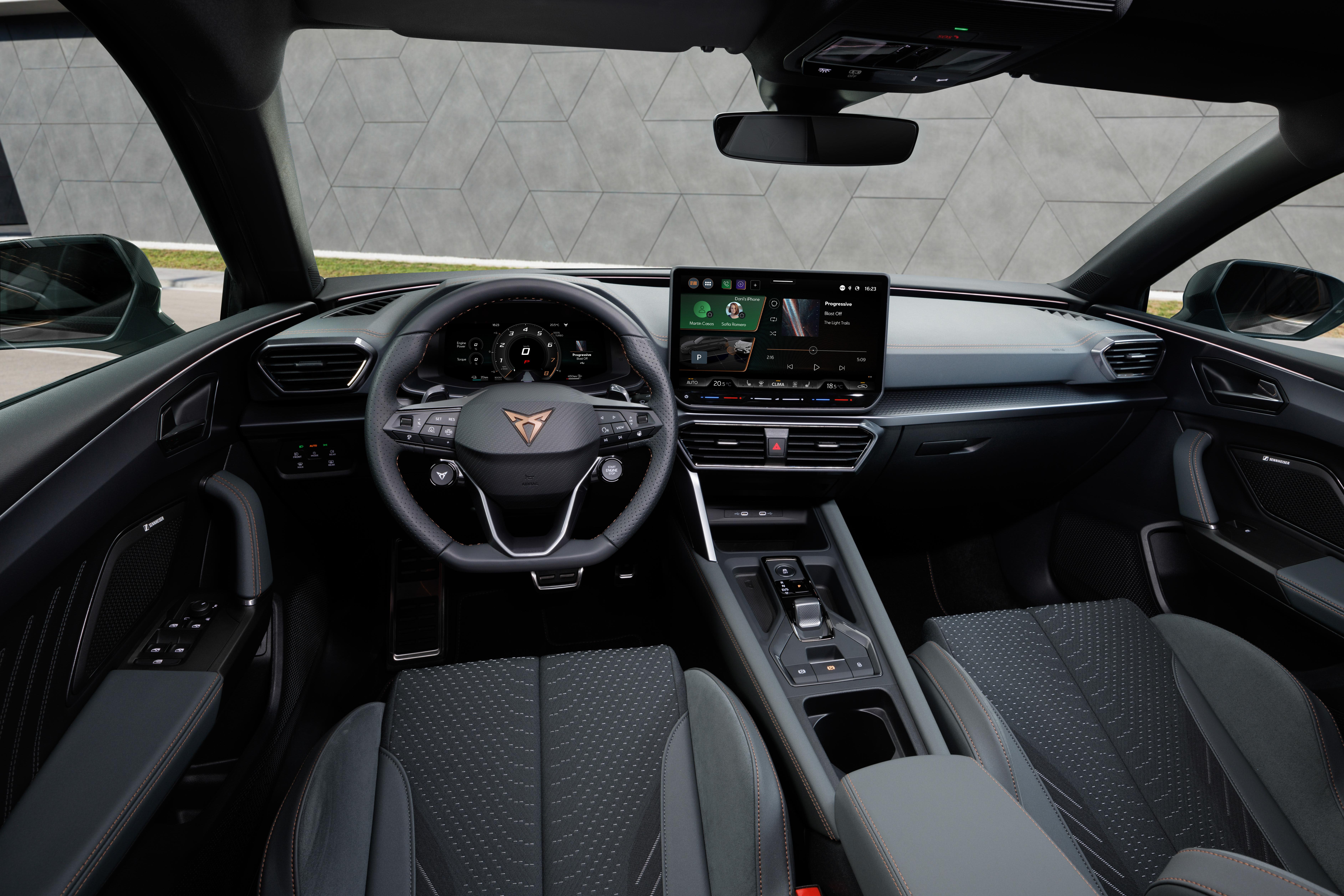 Innenraum vom Cupra Leon Sportstourer.