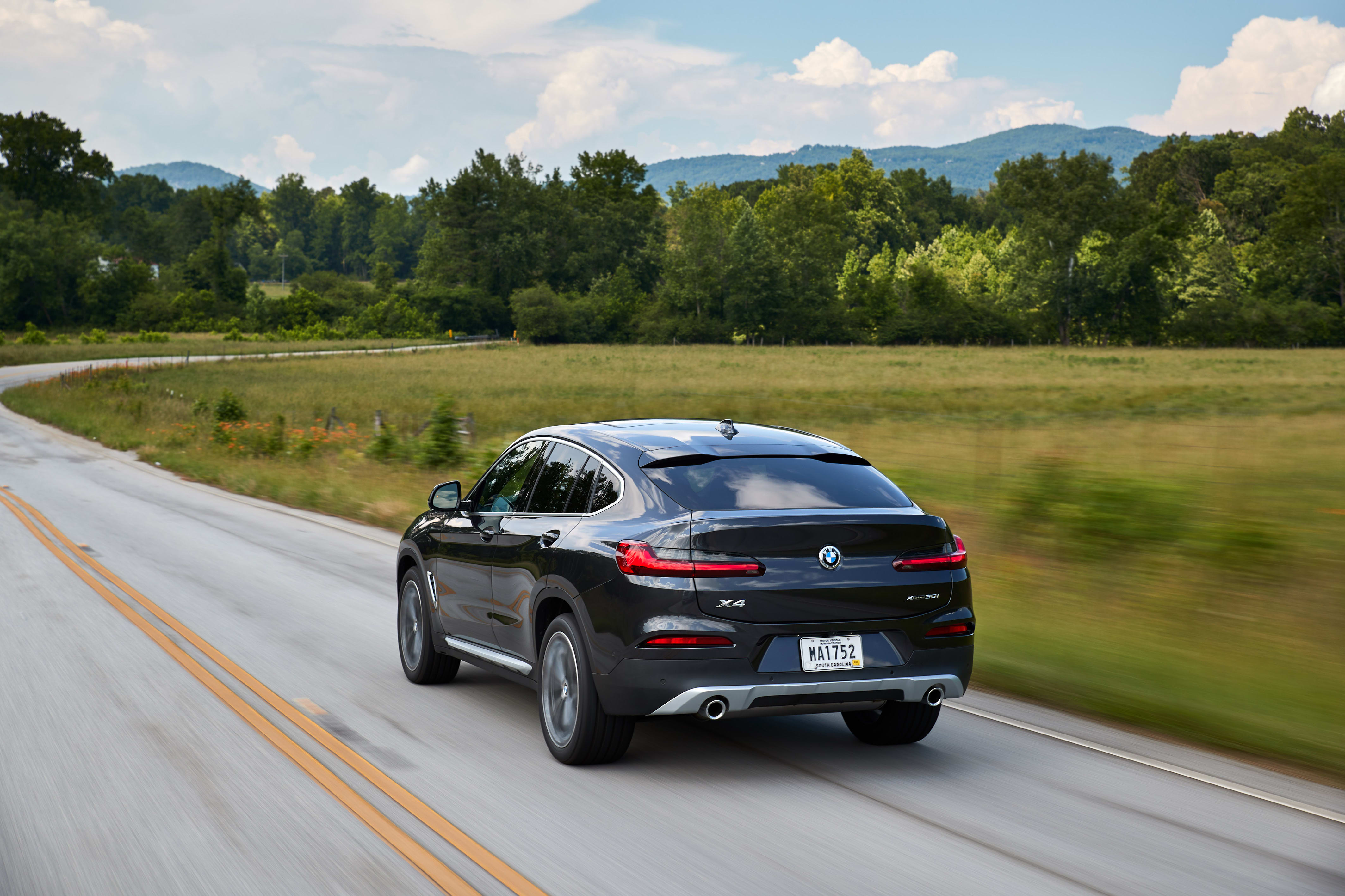 Ein BMW X4.