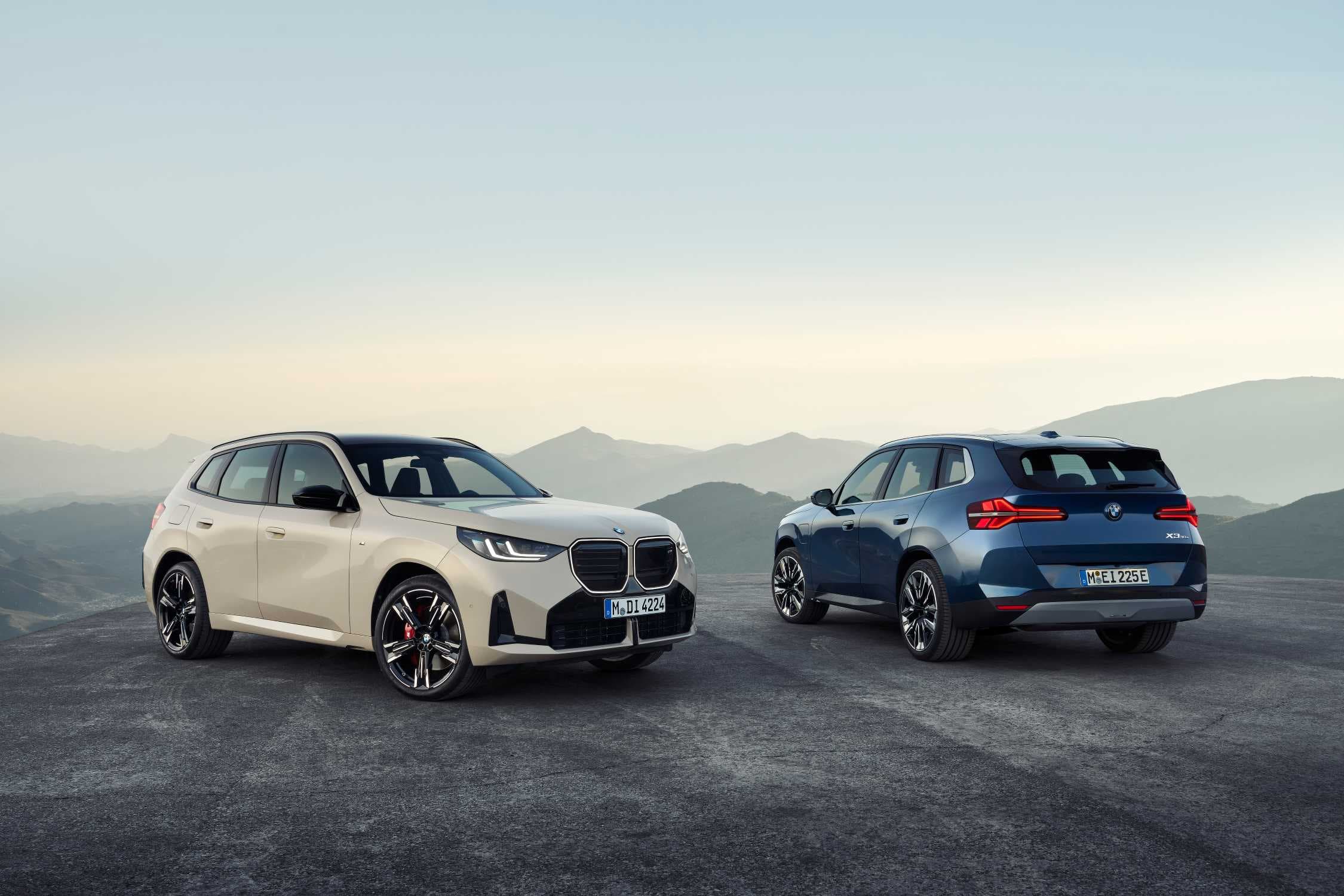Zwei BMW X3