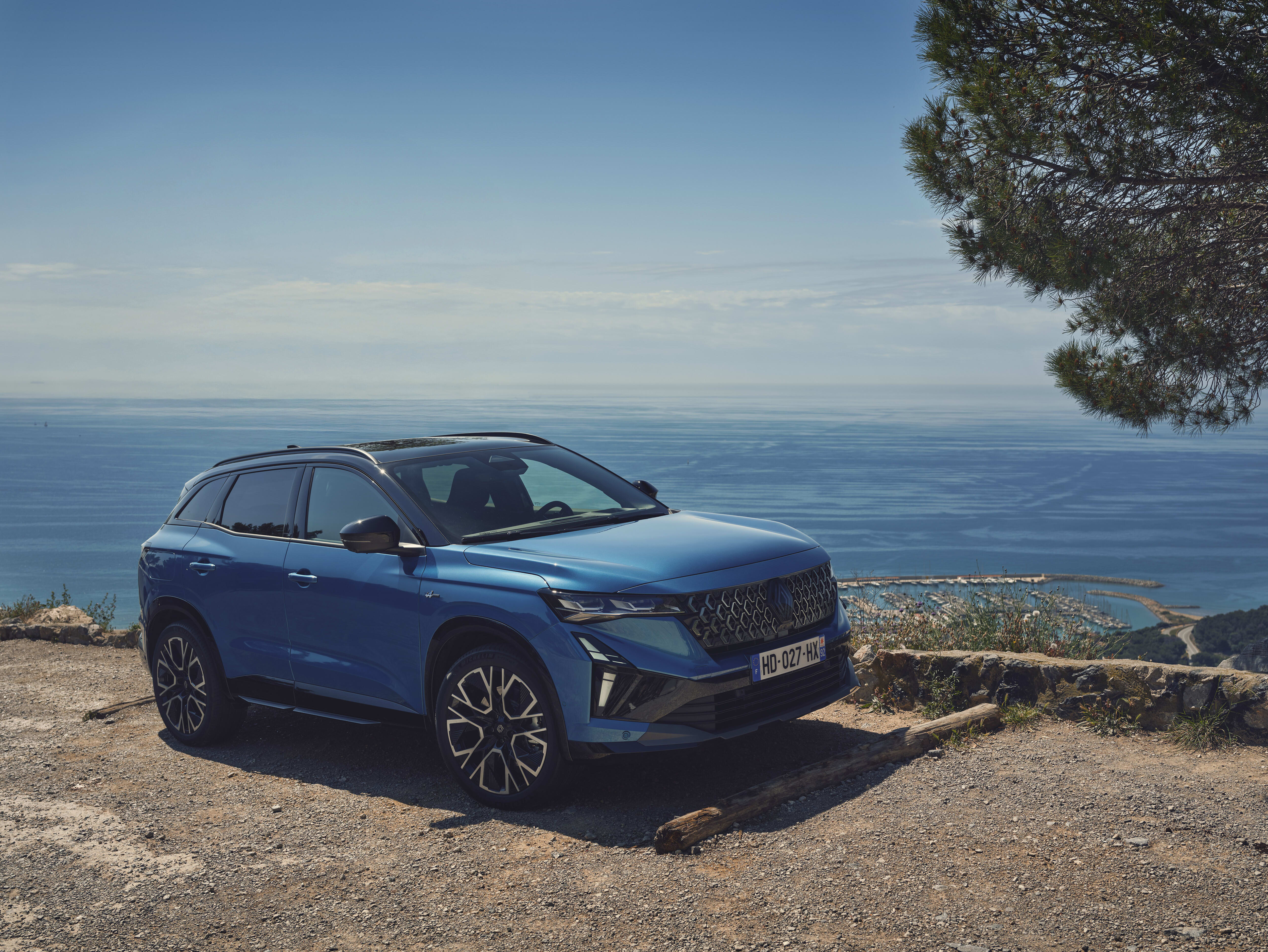Ein Renault Austral E-Tech.