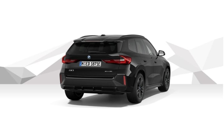 BMW iX1