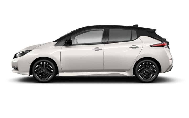 Neu Nissan Leaf N-Connecta 2022 in Pearl White Contrast Black ab 399€