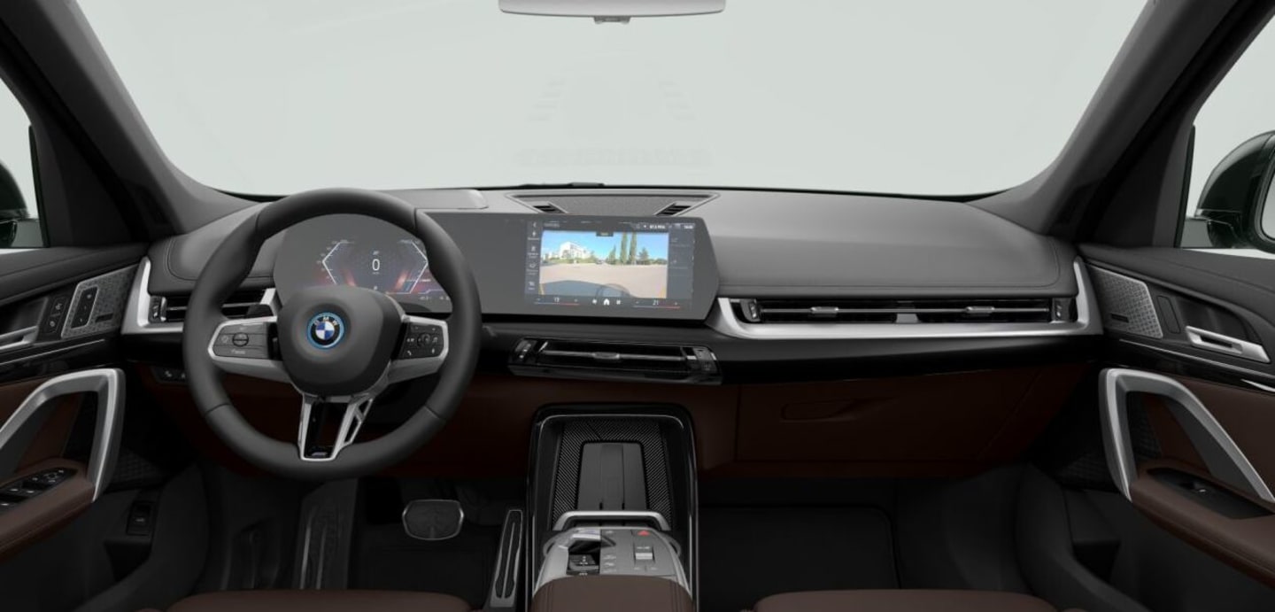 BMW iX1