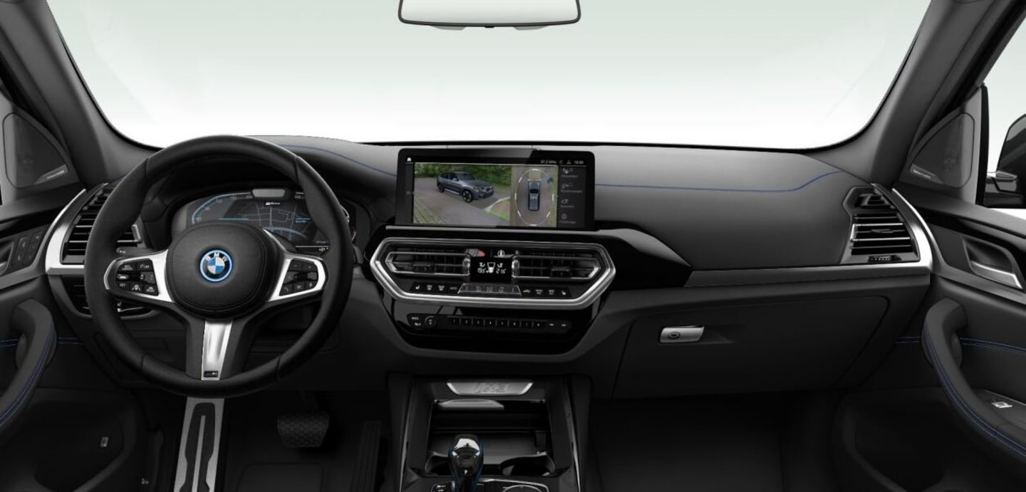 BMW iX3