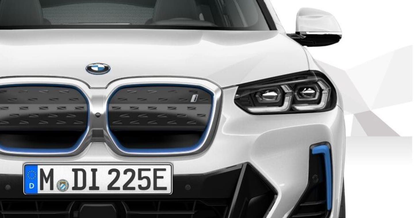 BMW iX3