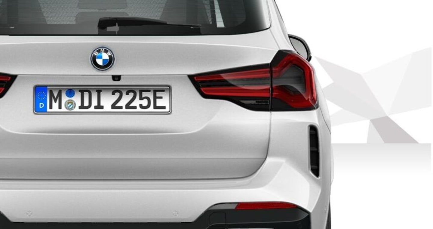 BMW iX3