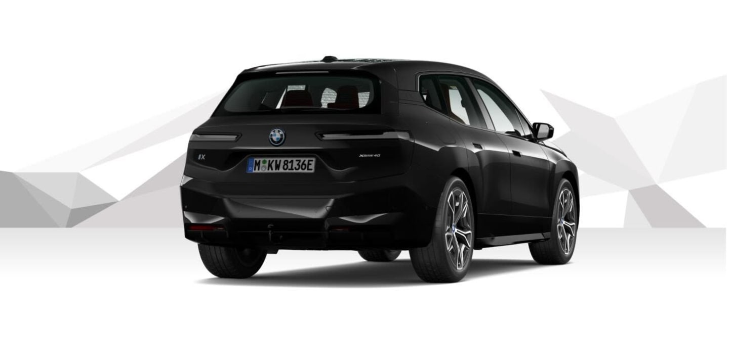 BMW iX