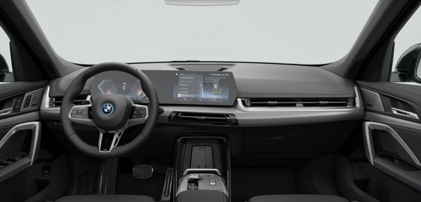 BMW iX1
