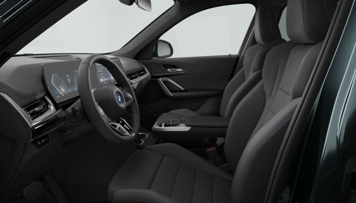BMW iX1