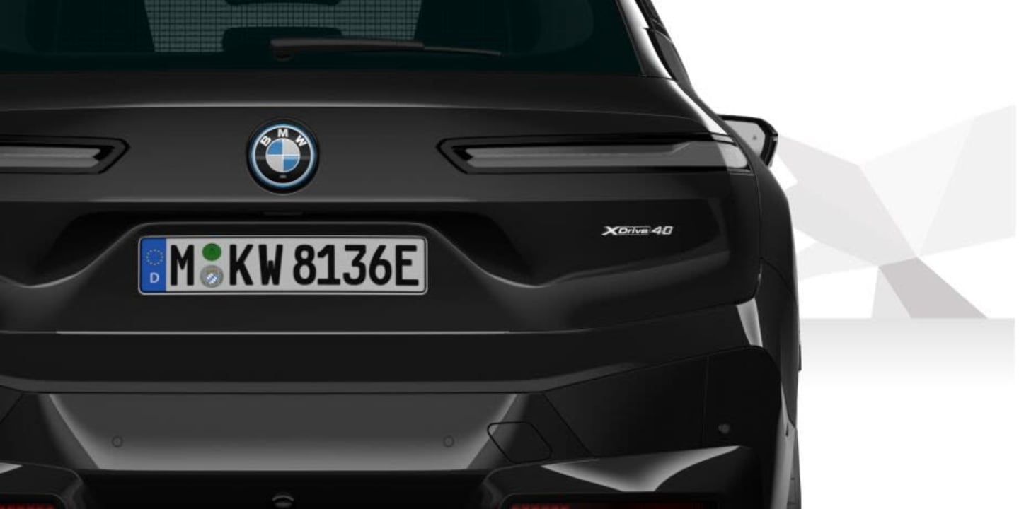 BMW iX