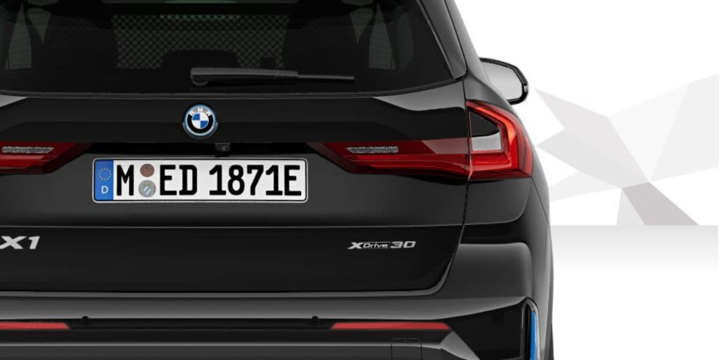 BMW iX1