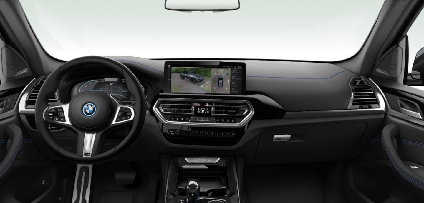 BMW iX3