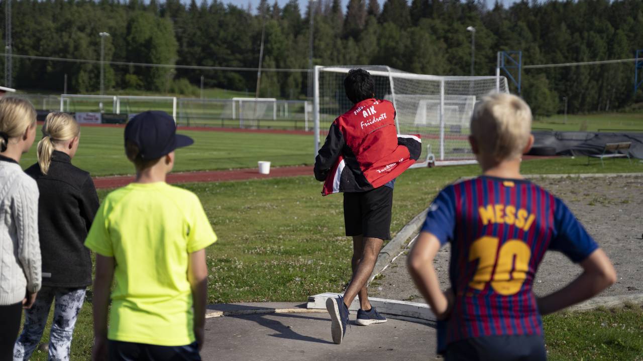 Elens dag – så mycket mer än bara el