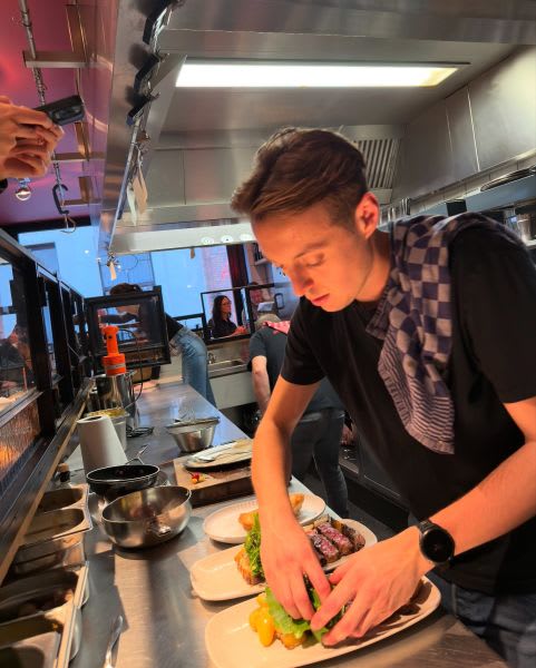 restobons/uploads/giacgdkvvni8wqfmfxqz