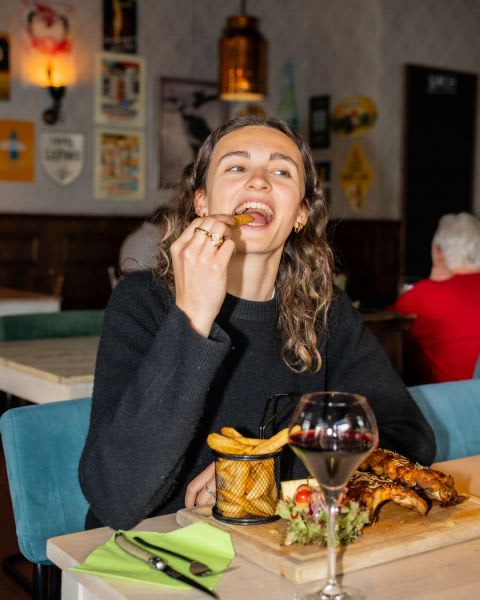 restobons/uploads/rc5p9mxqnmaiudo3ccva