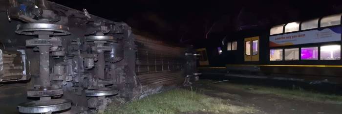 An image relating to the news item Train Derailment Kembla Grange