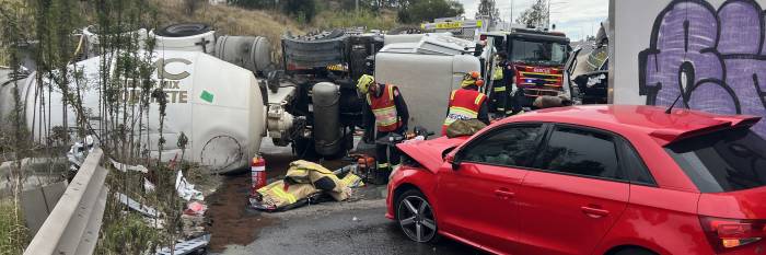 An image relating to the news item FRNSW frees trapped occupants after serious crash