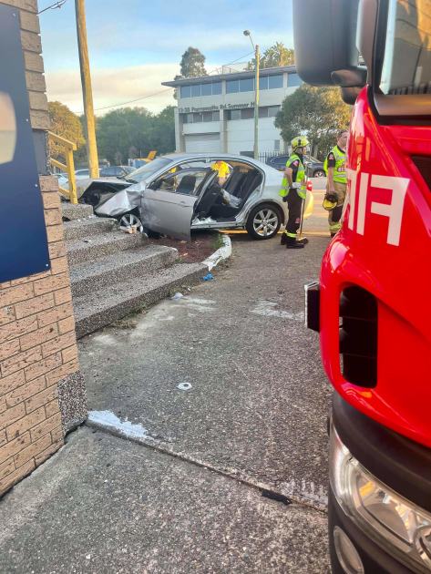 An image relating to the news item Car crash into building