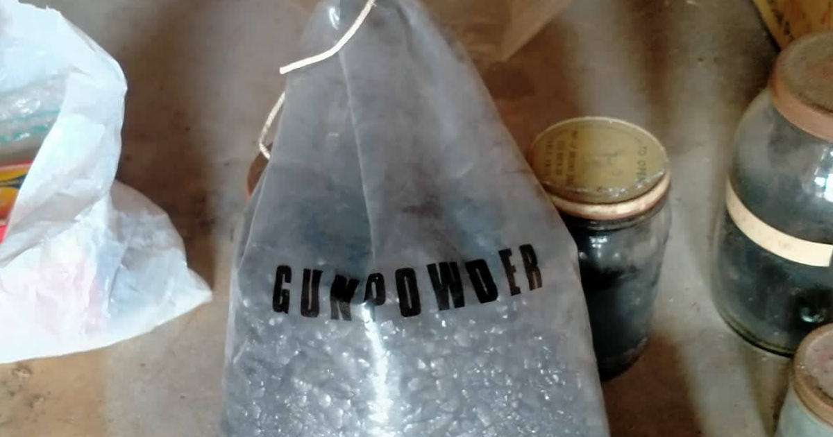 An image relating to the news item Gunpowder found in abandoned shed