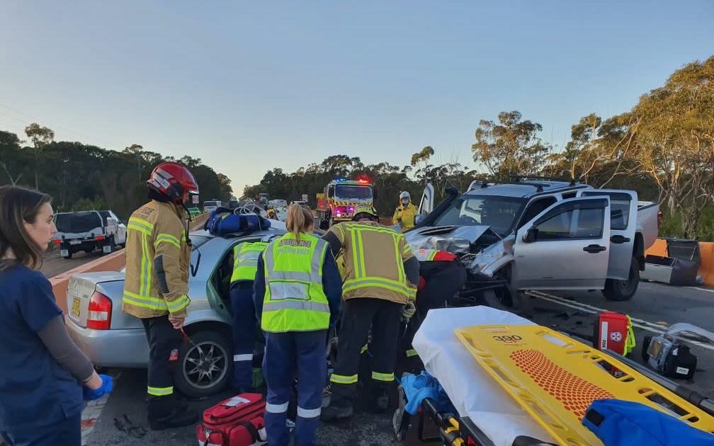 An image relating to the news item Firefighters free trapped driver