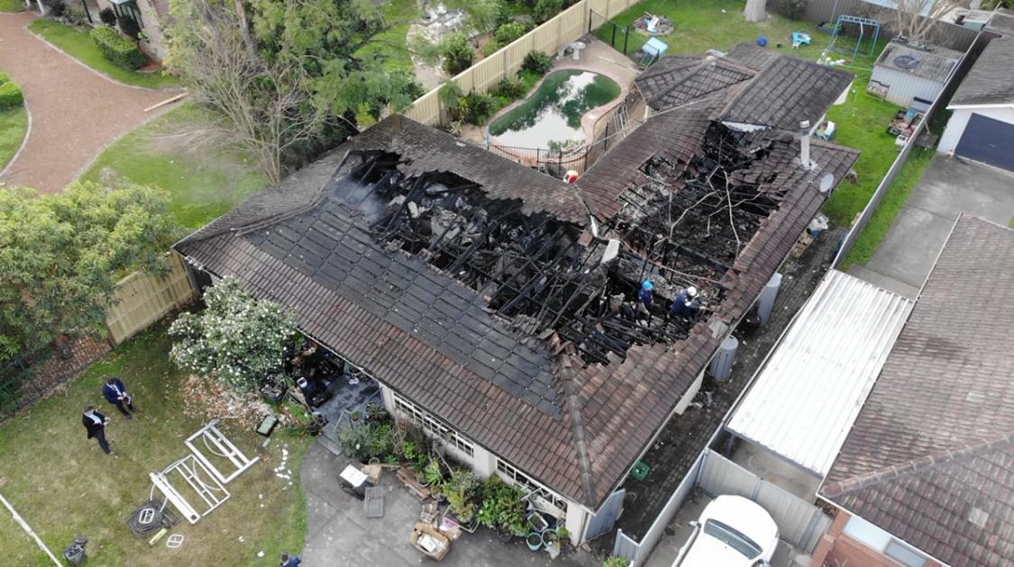 An image relating to the news item Investigations underway into Emu Plains fire - VIDEO