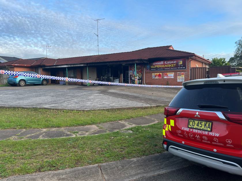 An image relating to the news item Firefighters extinguish mixed business fire