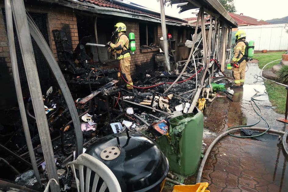An image relating to the news item Working smoke alarm saves residents from ferocious house fire - VIDEO