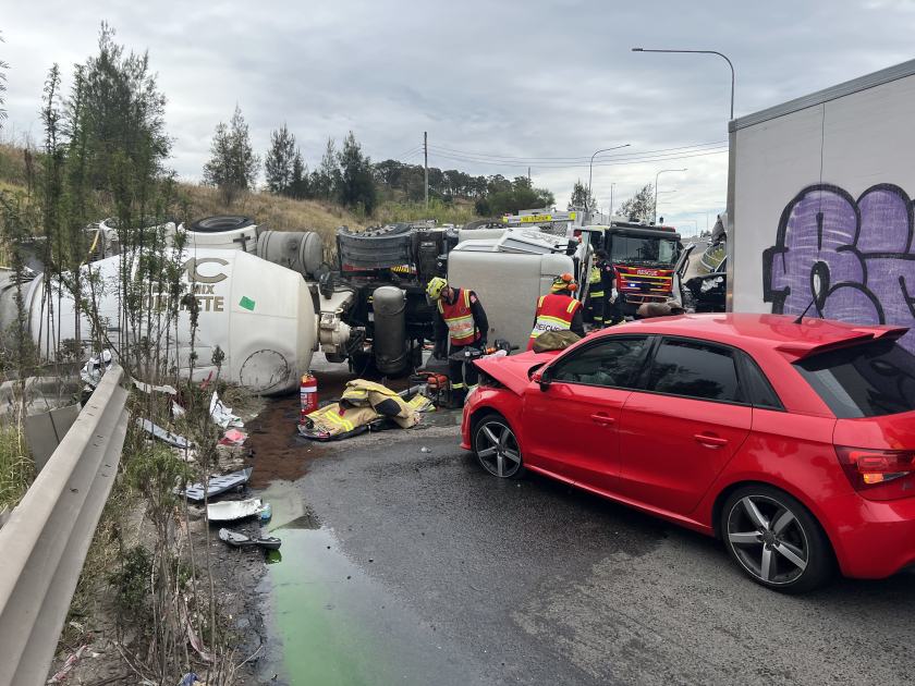 An image relating to the news item FRNSW frees trapped occupants after serious crash