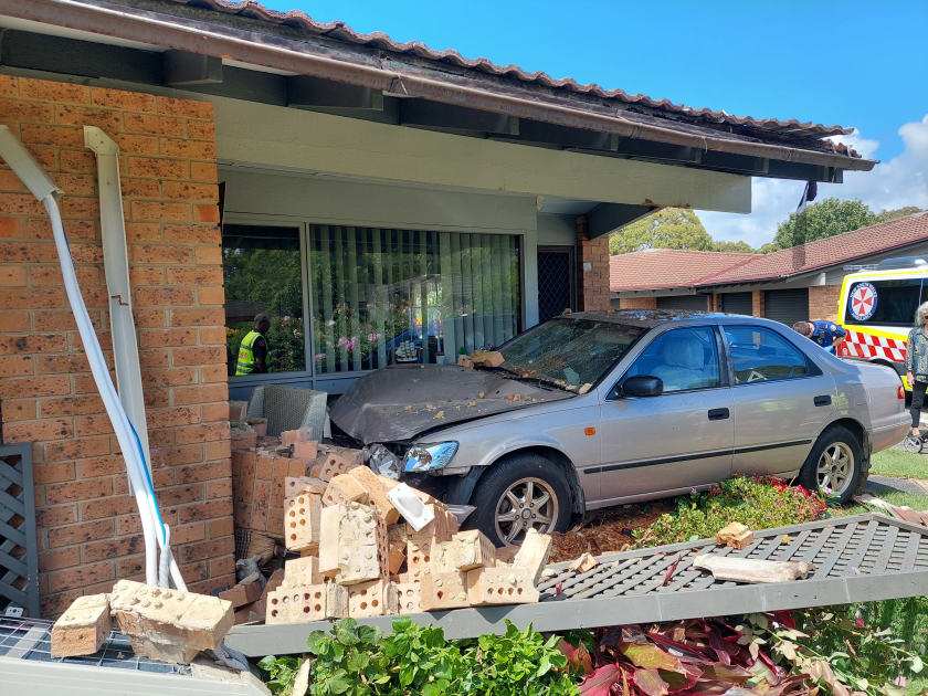 An image relating to the news item Fire and Rescue NSW responds to car into retirement units on Central Coast - VIDEO 