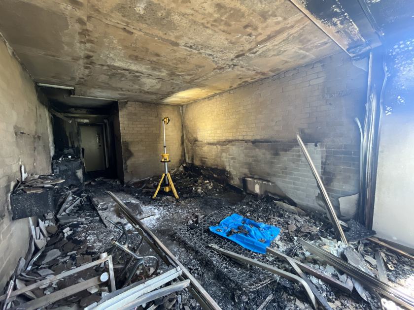 An image relating to the news item Children threatened by flames, 100 evacuated from hotel fire 