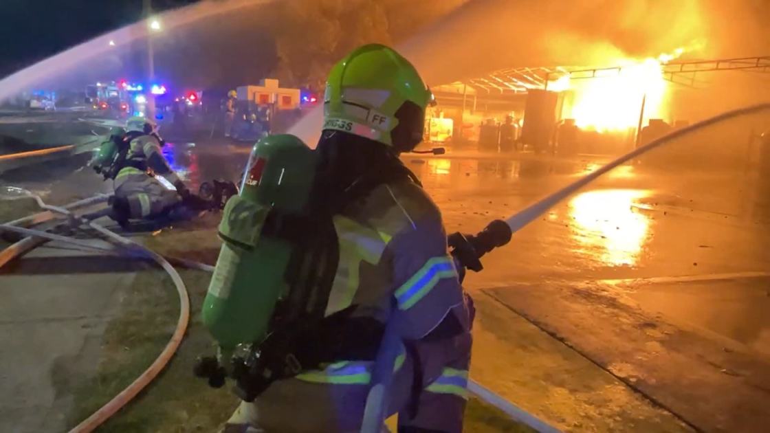 An image relating to the news item Firefighters save service station and neighbouring homes from gas bottle inferno - VIDEO